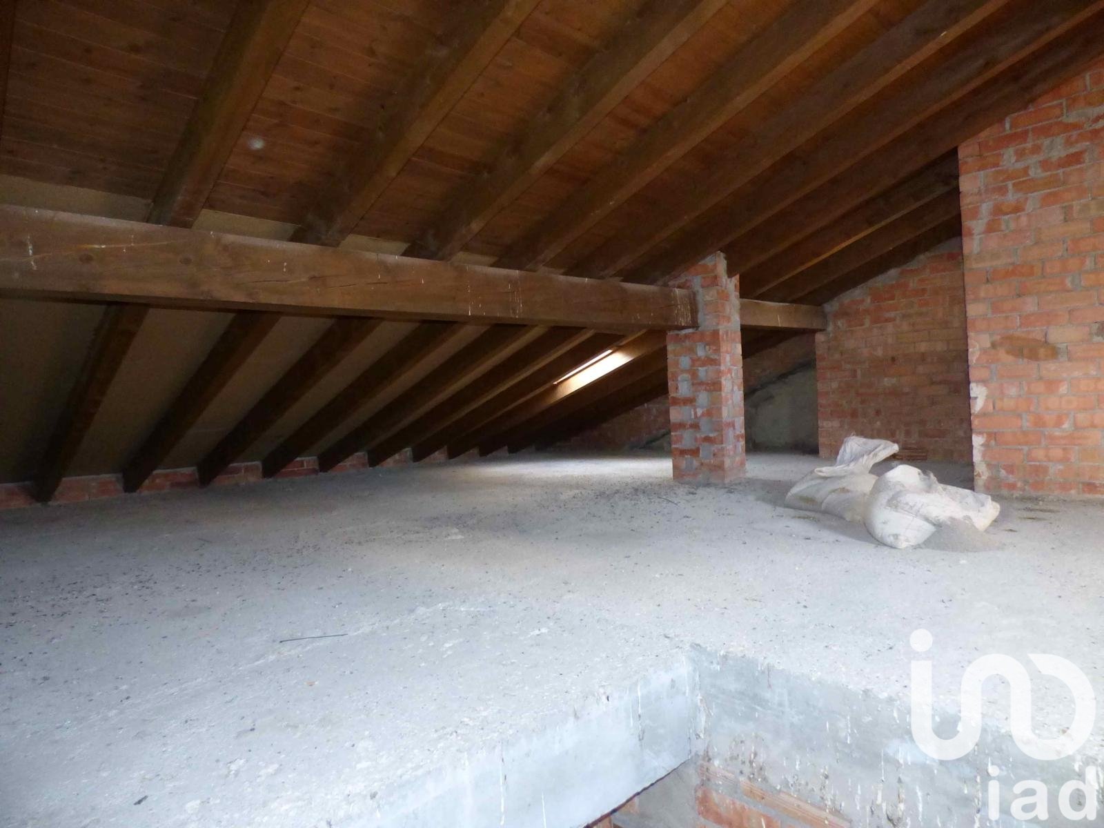 Commercial property à Puigcerda, Girona, Espagne 850 m2 No. 153229
