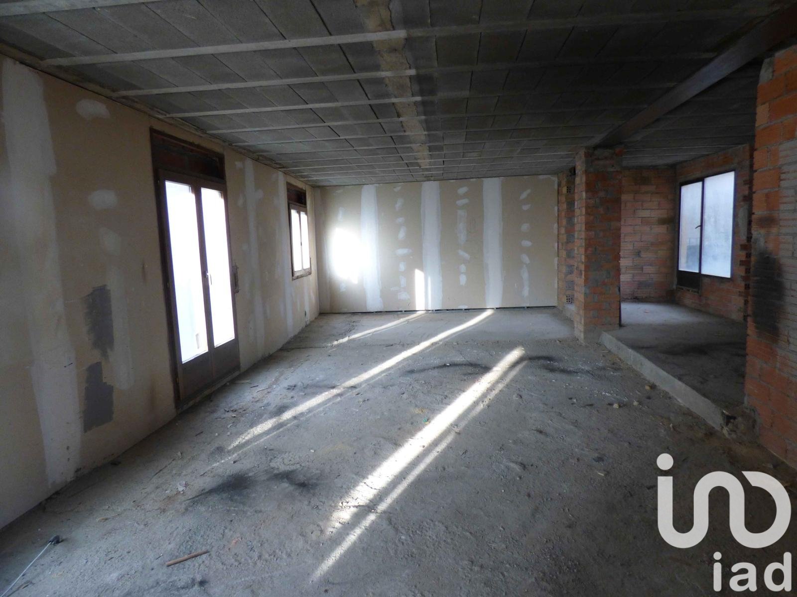 Commercial property à Puigcerda, Girona, Espagne 850 m2 No. 153229