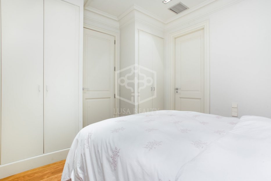 Apartment à Barcelona, Espagne 4 chambres, 210 m2 No. 147743