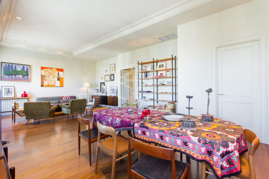Apartment à Barcelona, Espagne 4 chambres, 210 m2 No. 147743