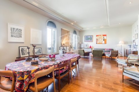 Apartment à Barcelona, Espagne 4 chambres, 210 m2 No. 147743