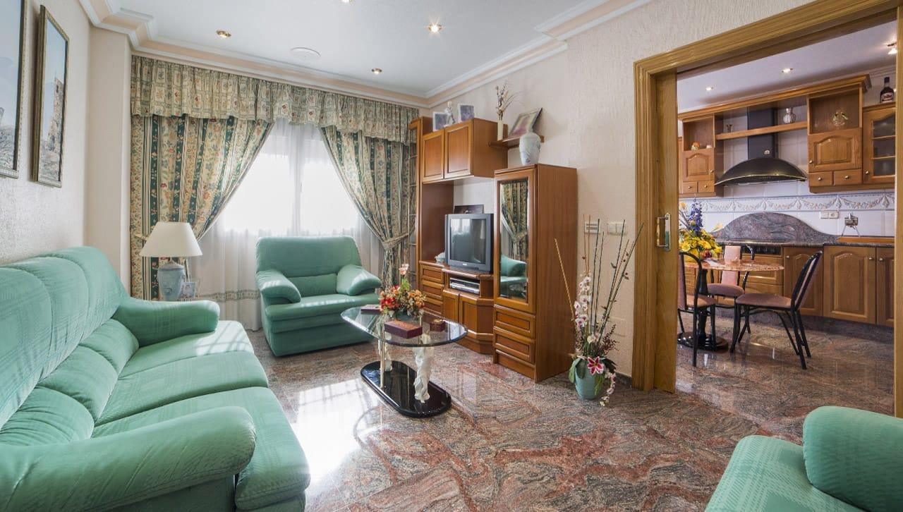 Kamienica w Los Alcazares, Murcia, Hiszpania 5 sypialni, 630 mkw. nr 189337
