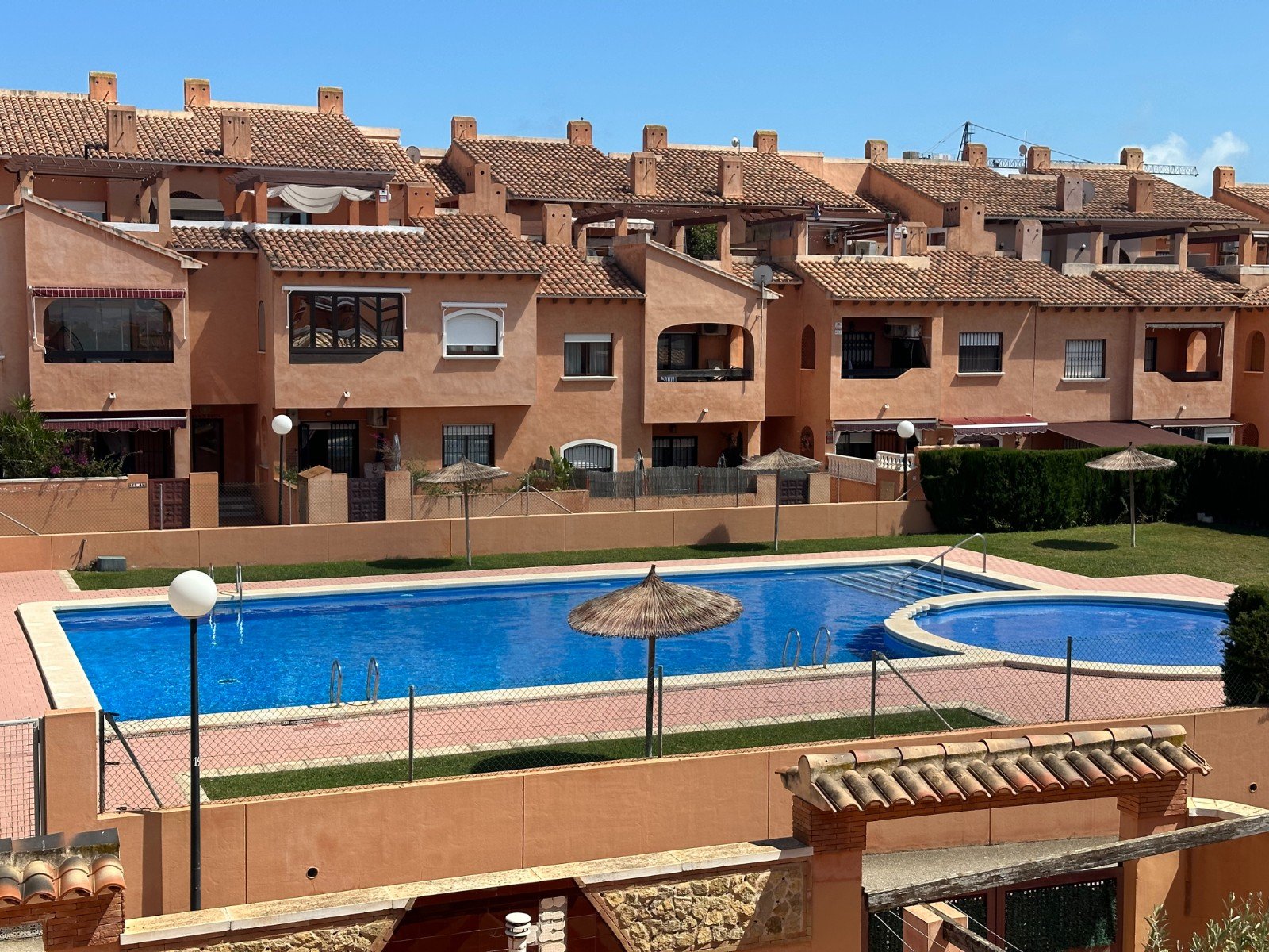 Appartamento a Torrevieja, Alicante, Spagna 3 camere da letto, 78 mq. N° 189237