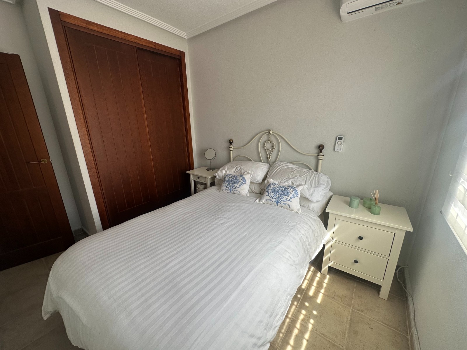 Appartamento a Torrevieja, Alicante, Spagna 3 camere da letto, 78 mq. N° 189237