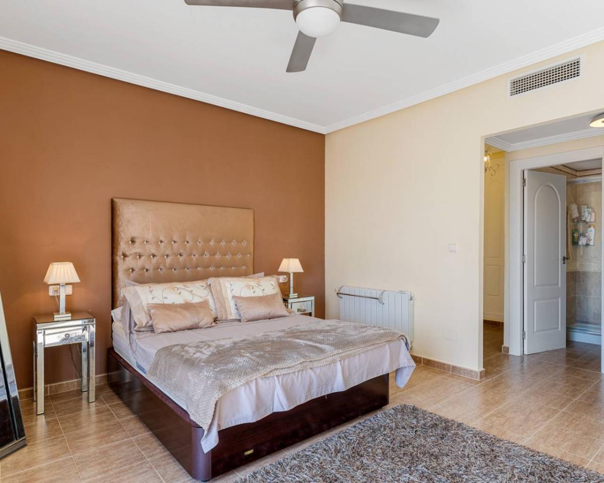 Villa à Ciudad Quesada, Alicante, Espagne 5 chambres, 386 m2 No. 112913