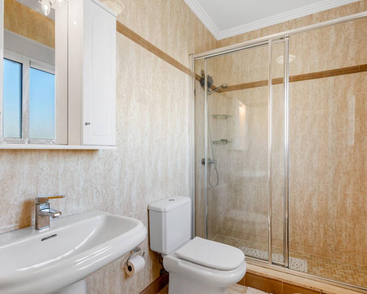 Villa à Ciudad Quesada, Alicante, Espagne 5 chambres, 386 m2 No. 112913