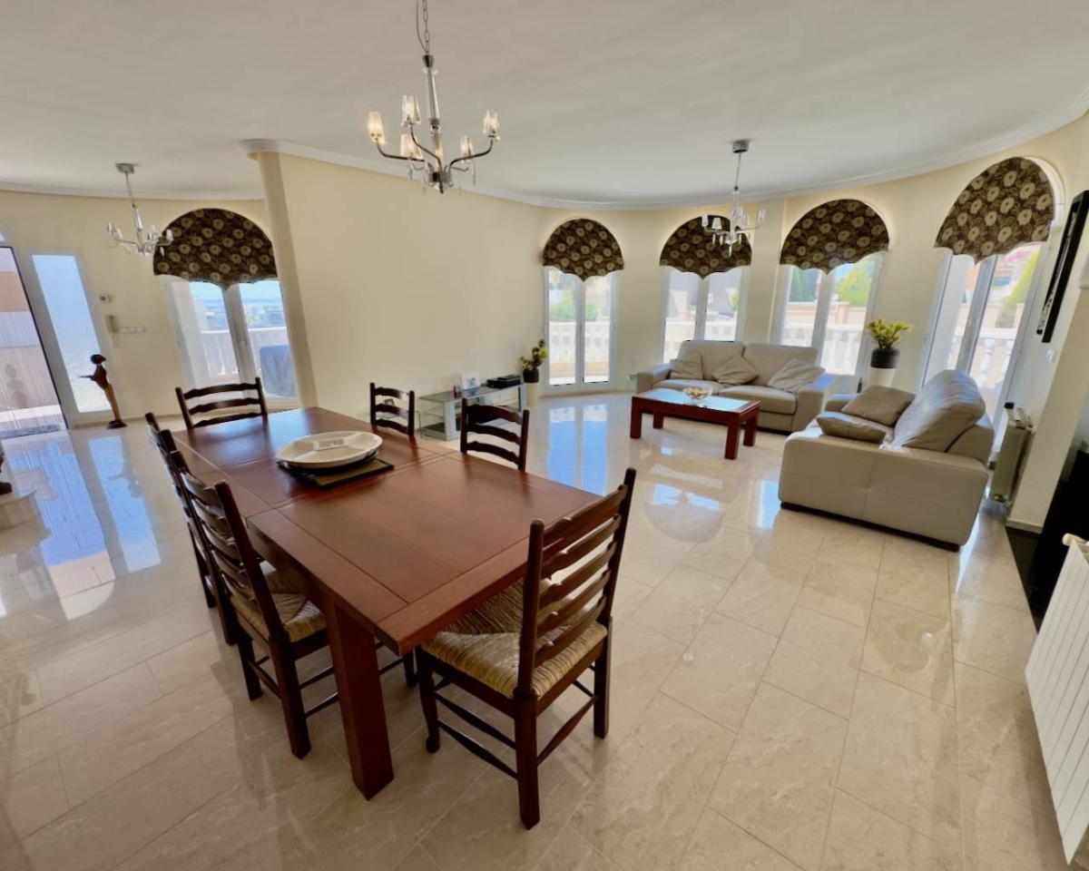 Villa à Ciudad Quesada, Alicante, Espagne 5 chambres, 386 m2 No. 112913