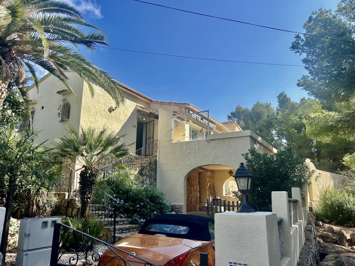 Villa in Javea, Alicante, Spain 5 bedrooms, 346 sq.m. No. 112912