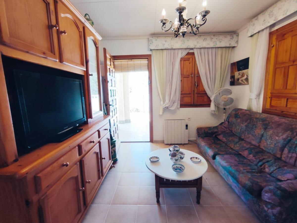 Villa in San Fulgencio, Alicante, Spain 4 bedrooms, 90 sq.m. No. 112909