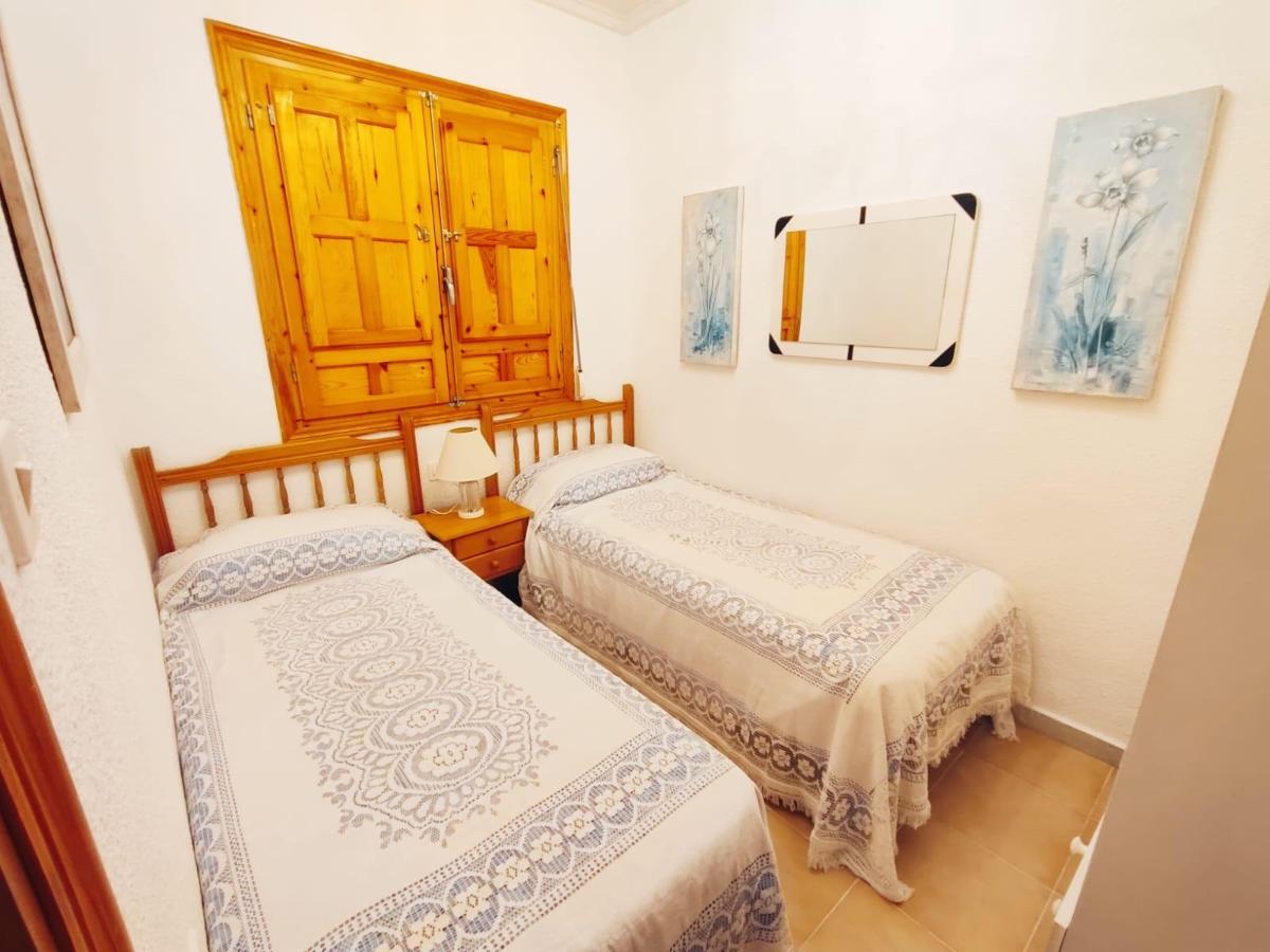 Villa in San Fulgencio, Alicante, Spain 4 bedrooms, 90 sq.m. No. 112909