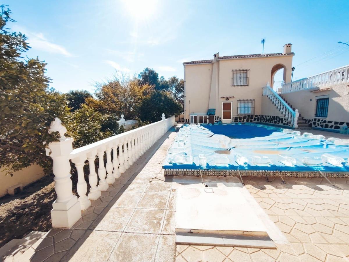 Villa in San Fulgencio, Alicante, Spain 4 bedrooms, 90 sq.m. No. 112909