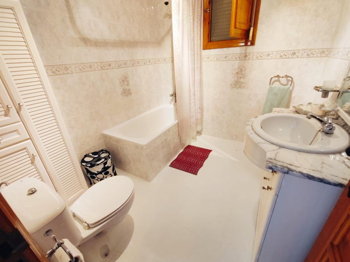 Villa in San Fulgencio, Alicante, Spain 4 bedrooms, 90 sq.m. No. 112909