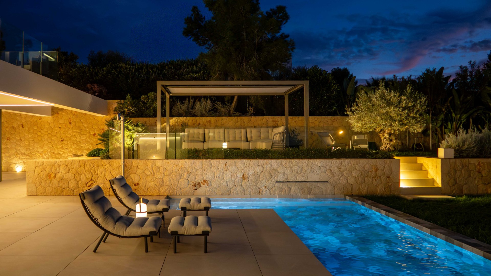 Villa in Cala Vinyes, Mallorca, Spain 5 bedrooms, 686 sq.m. No. 140088