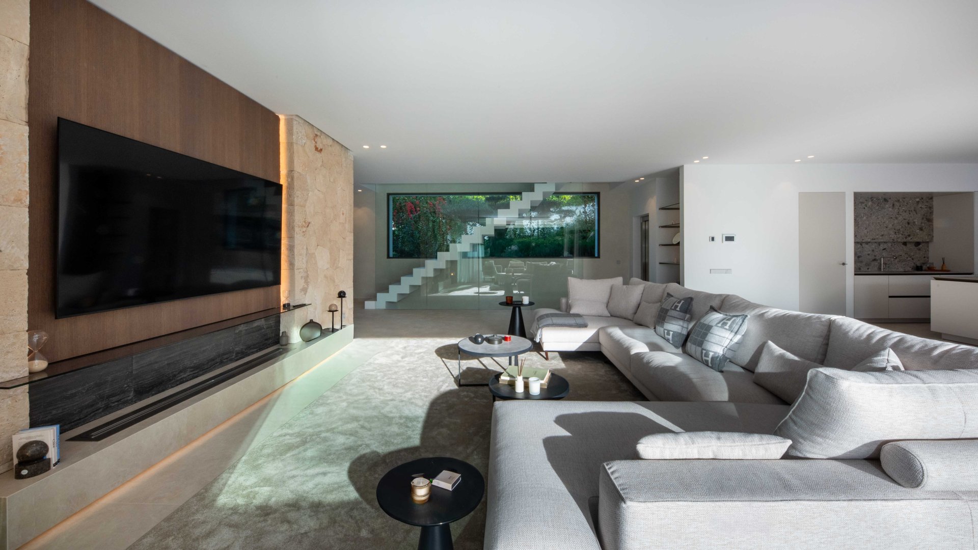 Villa in Cala Vinyes, Mallorca, Spain 5 bedrooms, 686 sq.m. No. 140088