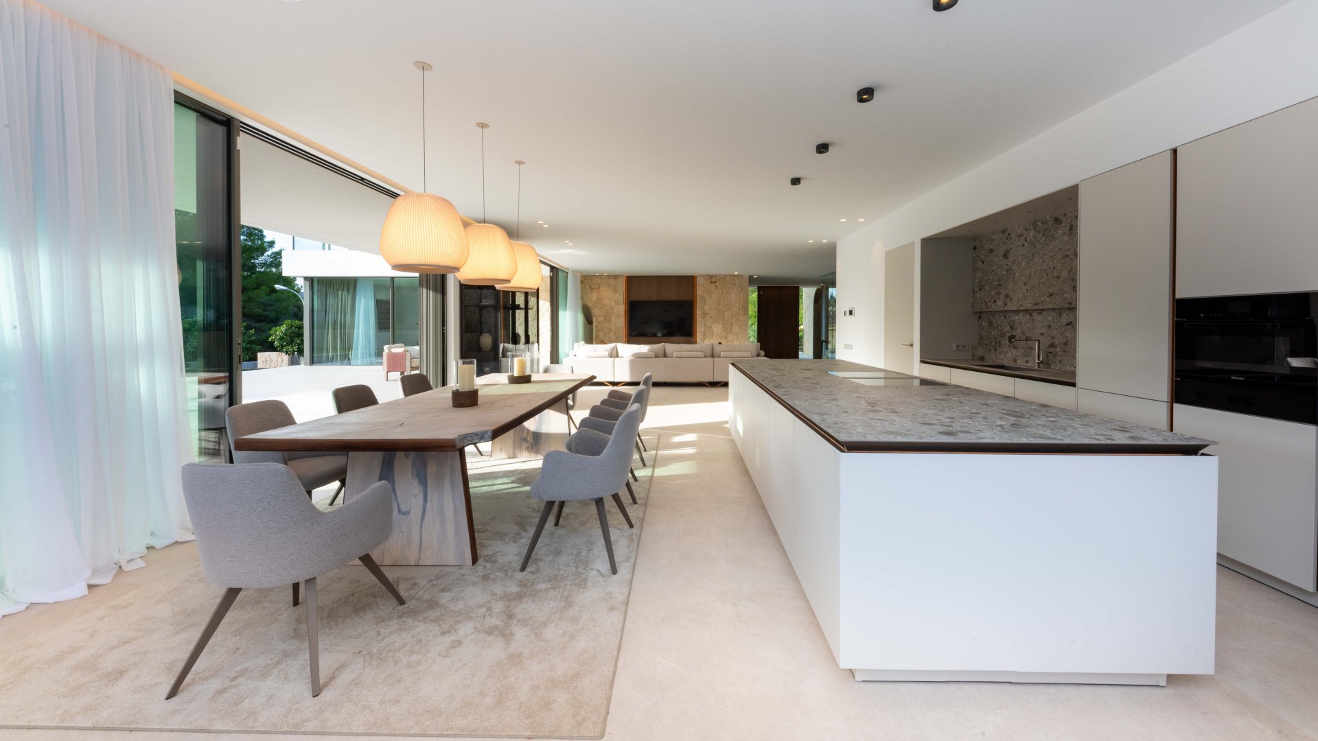 Villa in Cala Vinyes, Mallorca, Spain 5 bedrooms, 686 sq.m. No. 140088