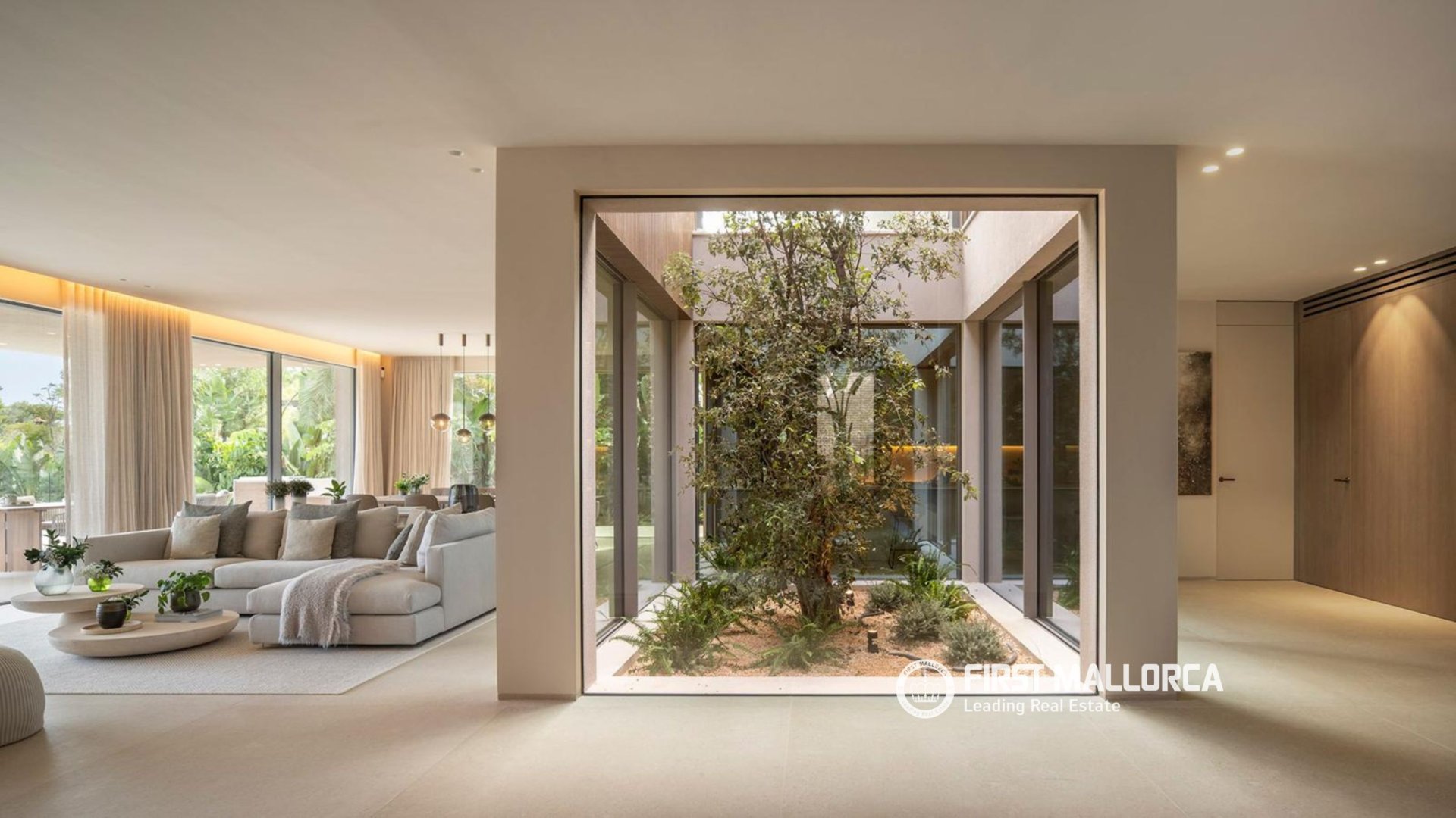 Huvila Santa Ponsa, Mallorca, Espanja 4 makuuhuonetta, 613 m2 No. 193658