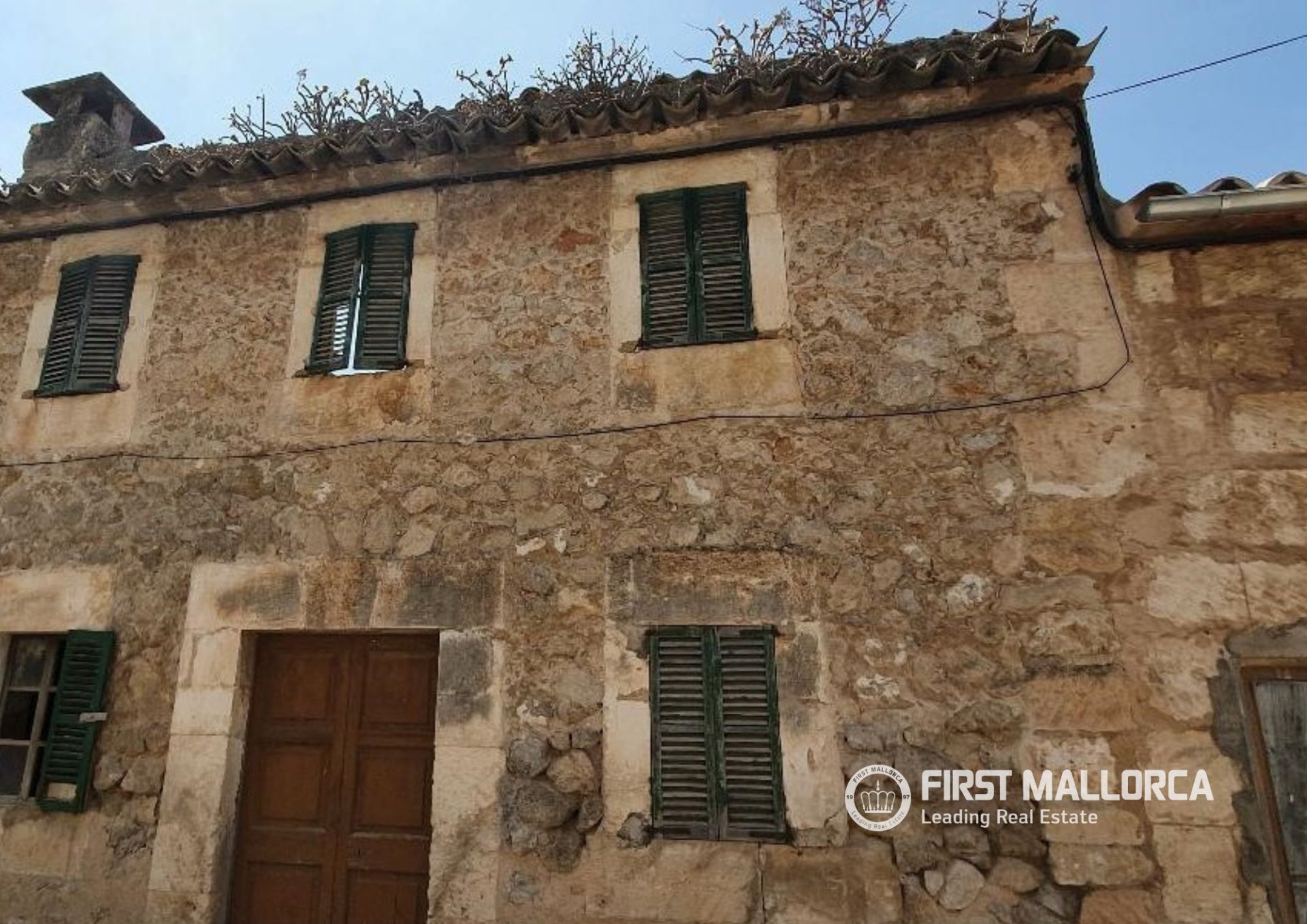 Kaupunkipientalo Caimari, Mallorca, Espanja 4 makuuhuonetta, 206 m2 No. 193657
