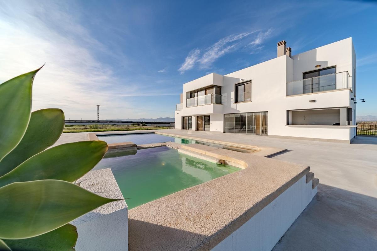 Villa à La Marina, Alicante, Espagne 5 chambres, 506 m2 No. 148925
