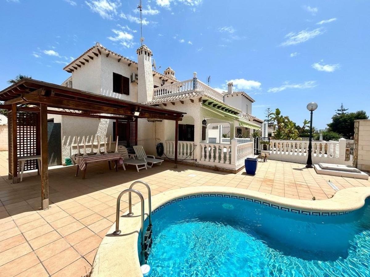 Villa in Alicante, Spanien 4 Schlafzimmer, 184 m2 Nr. 148922
