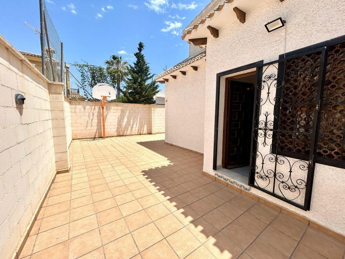 Villa in Alicante, Spanien 4 Schlafzimmer, 184 m2 Nr. 148922