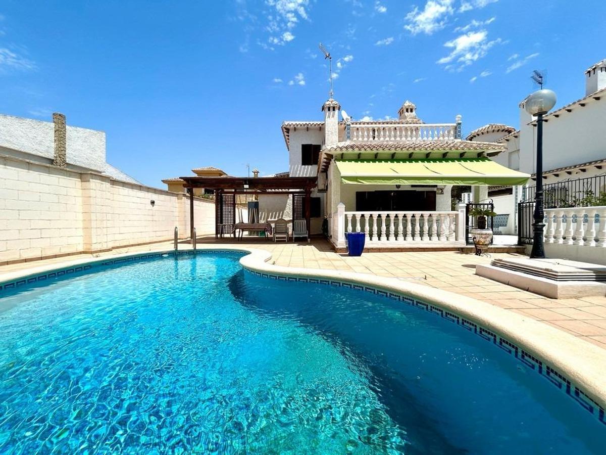 Villa in Alicante, Spanien 4 Schlafzimmer, 184 m2 Nr. 148922