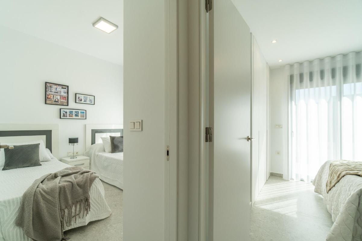 Bungalow a Torrevieja, Alicante, Spagna 3 camere da letto, 82 mq. N° 148924