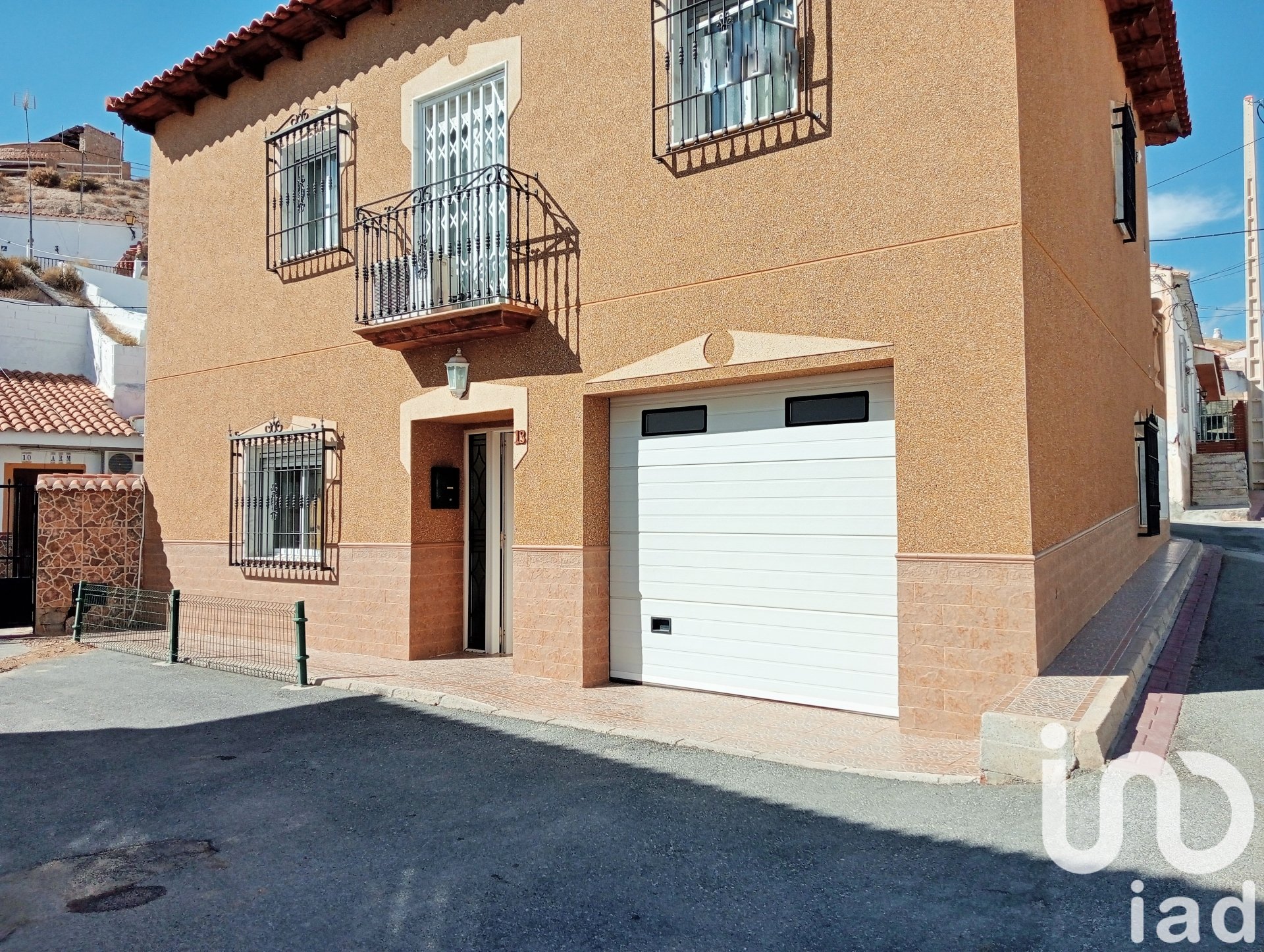 Casa a Granada, Spagna 4 camere da letto, 178 mq. N° 185605