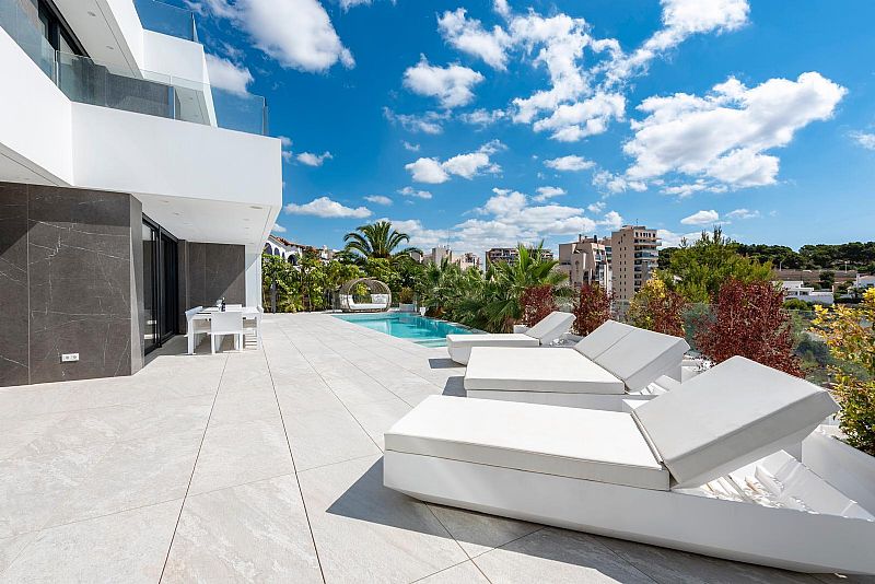 Villa en Calpe, Alicante, España 4 dormitorios, 426 m2 No. 163284