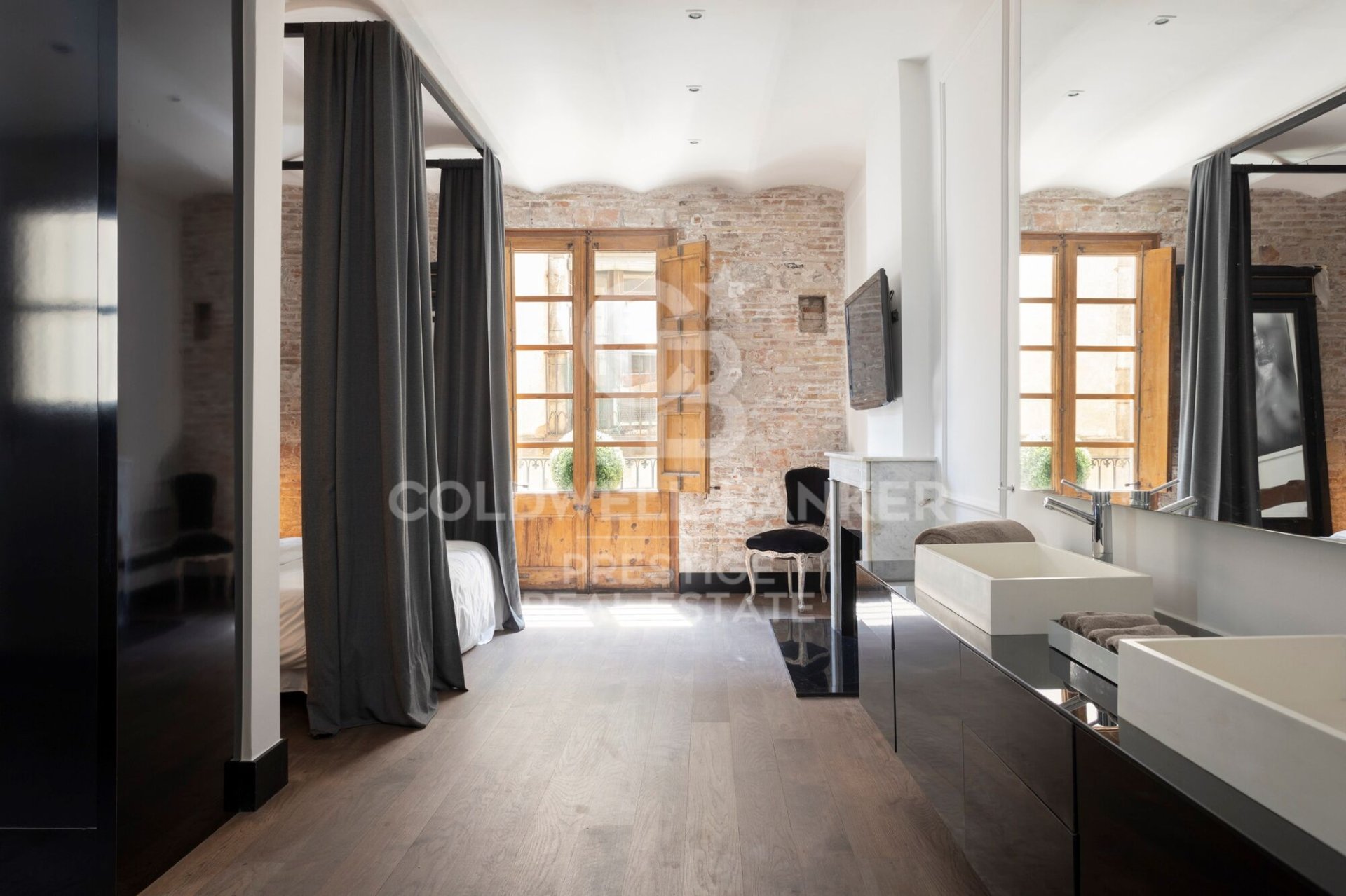 Apartament w Barcelona, Hiszpania 3 sypialnie, 153 mkw. nr 160146