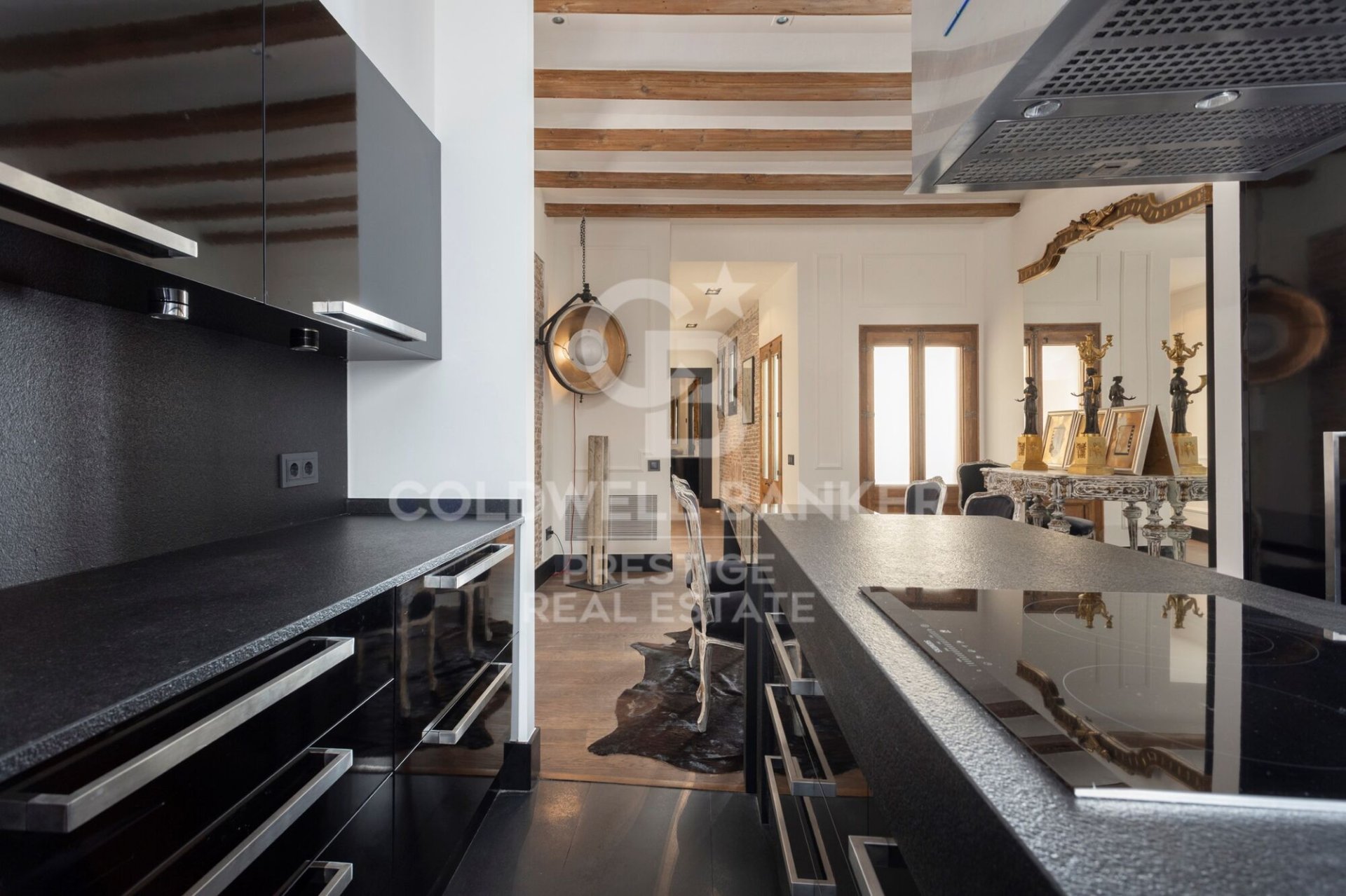 Apartament w Barcelona, Hiszpania 3 sypialnie, 153 mkw. nr 160146