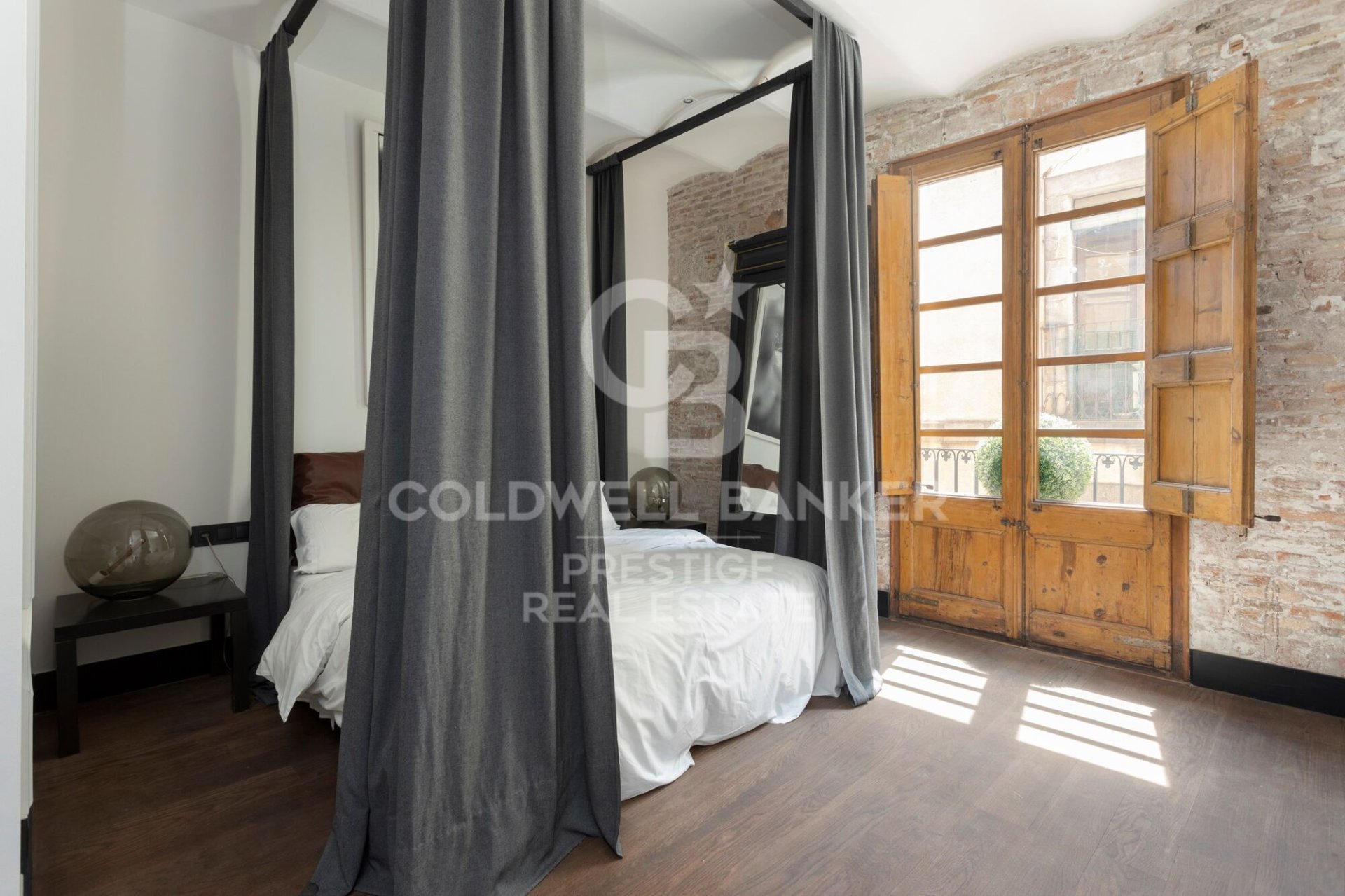 Apartament w Barcelona, Hiszpania 3 sypialnie, 153 mkw. nr 160146