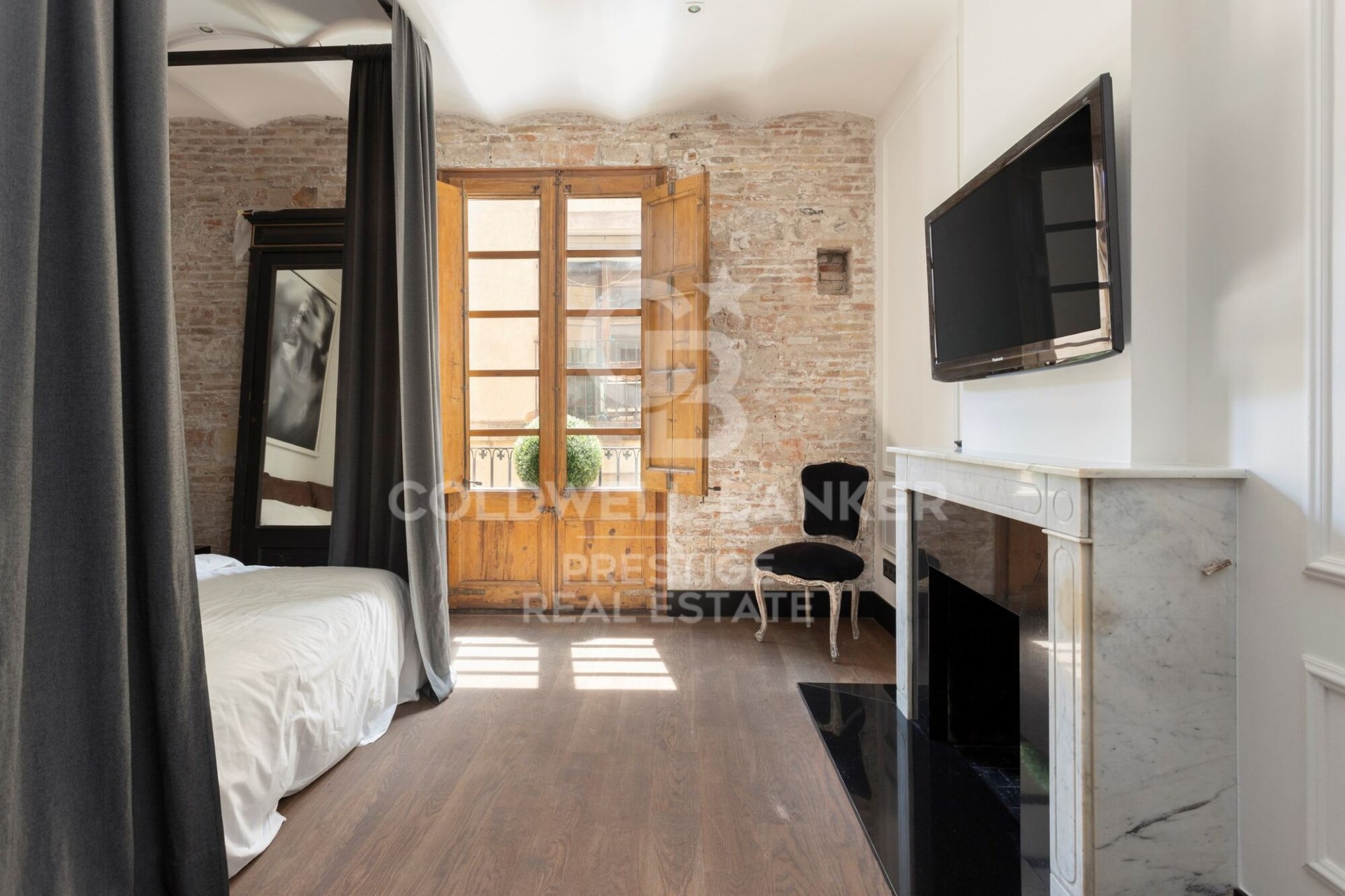 Apartament w Barcelona, Hiszpania 3 sypialnie, 153 mkw. nr 160146