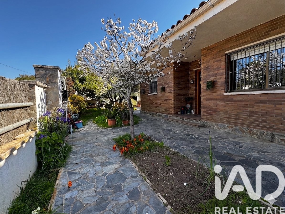 Talo Sitges, Barcelona, Espanja 3 makuuhuonetta, 226 m2 No. 172439