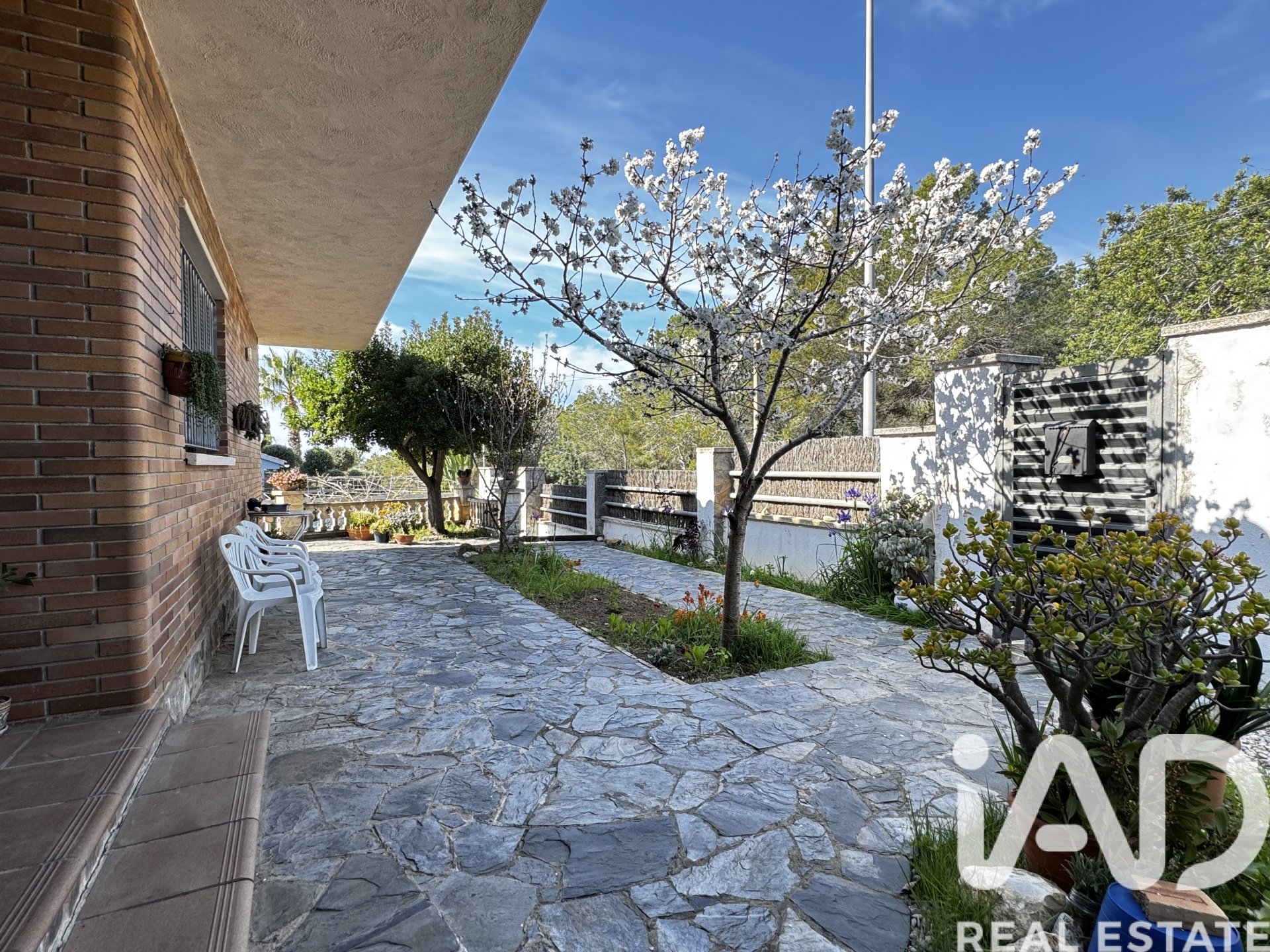 Talo Sitges, Barcelona, Espanja 3 makuuhuonetta, 226 m2 No. 172439