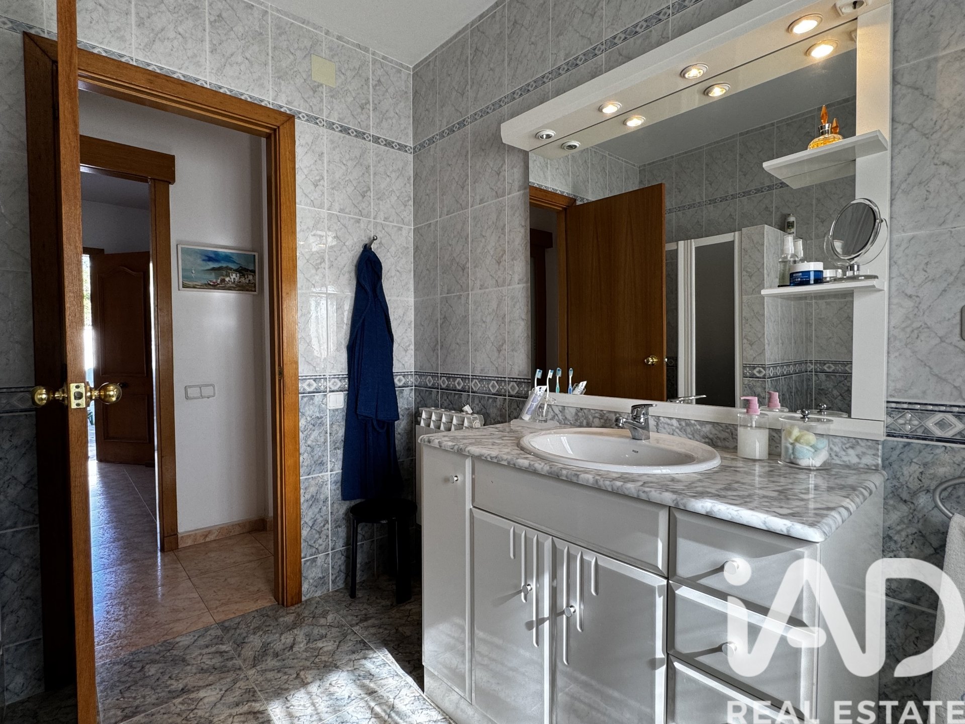 Talo Sitges, Barcelona, Espanja 3 makuuhuonetta, 226 m2 No. 172439