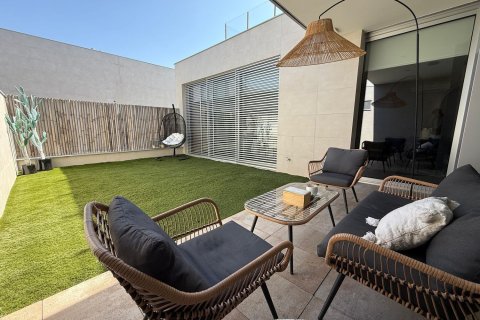 Bliźniak w Madrid, Hiszpania 5 sypialni, 411 mkw. nr 143129