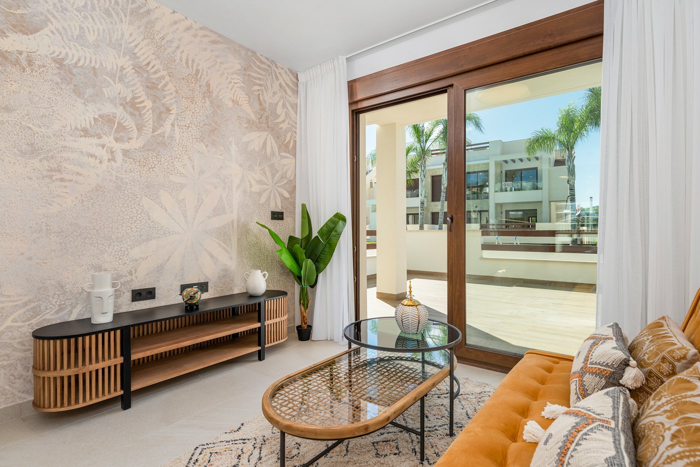 Bungalow à Torrevieja, Alicante, Espagne 2 chambres, 63 m2 No. 137288