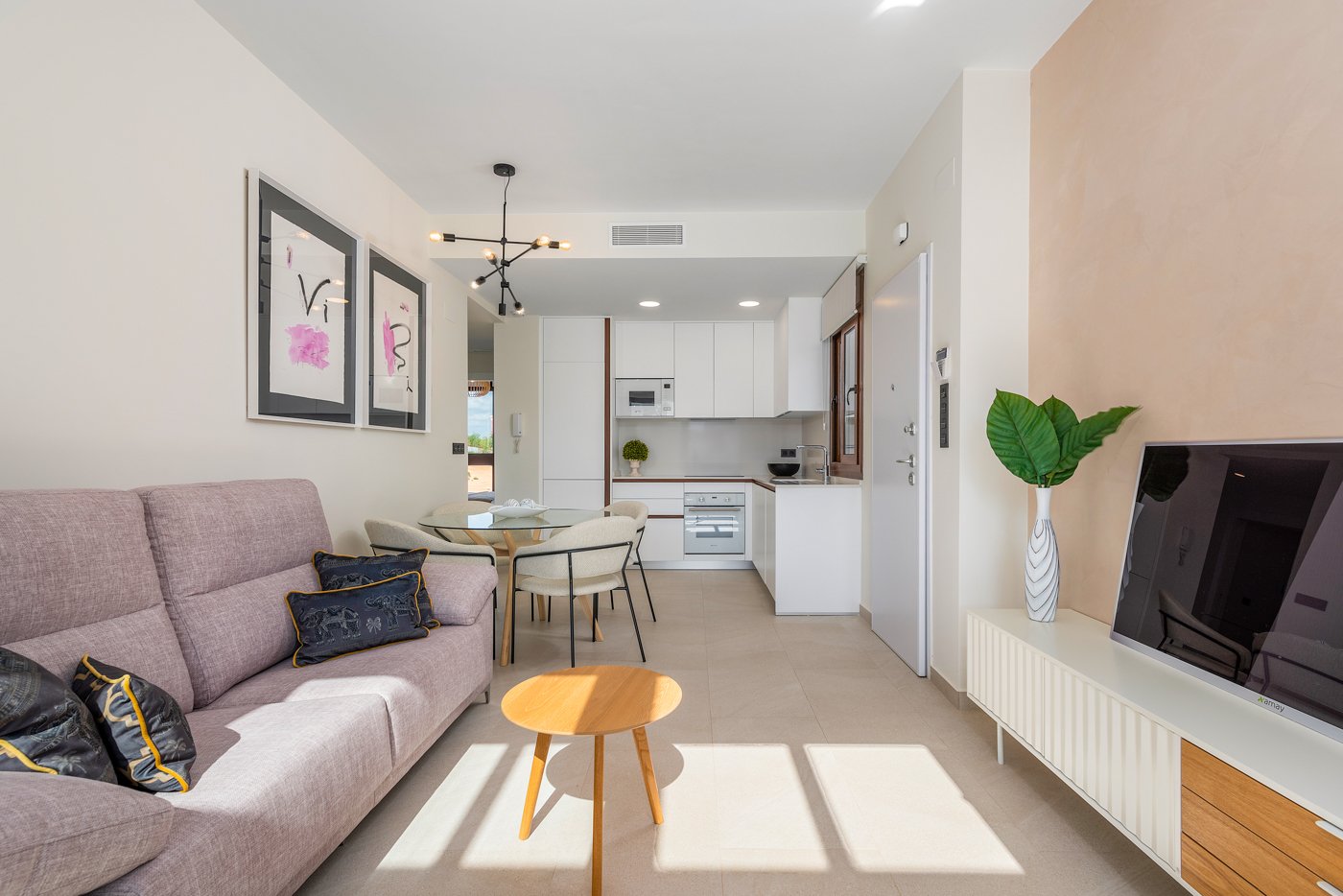 Bungalow à Torrevieja, Alicante, Espagne 2 chambres, 63 m2 No. 137288