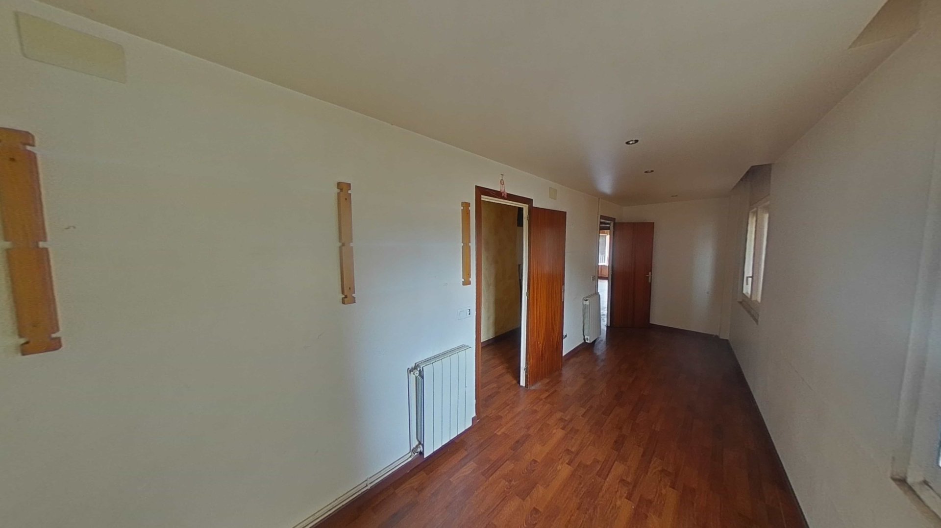 Huoneisto Manlleu, Barcelona, Espanja 4 makuuhuonetta, 85 m2 No. 191127