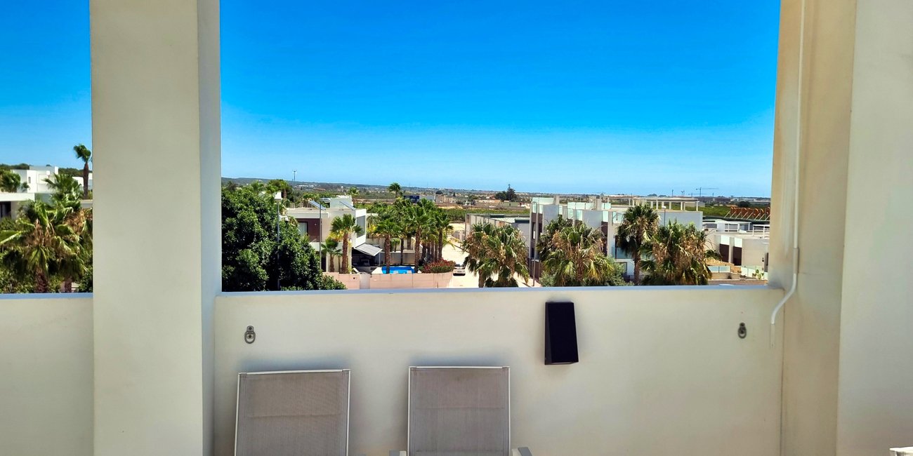 Apartment in Alicante, Spain 2 bedrooms, 80 sq.m. No. 115196