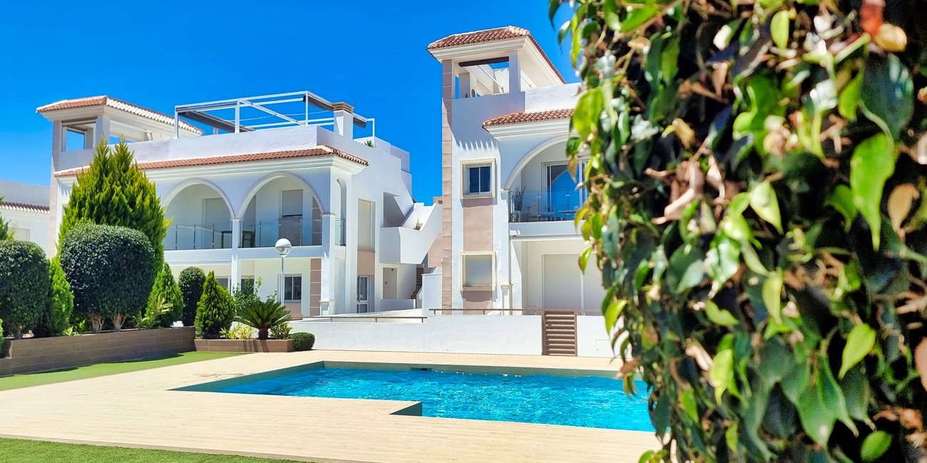 Apartment in Alicante, Spain 2 bedrooms, 80 sq.m. No. 115196