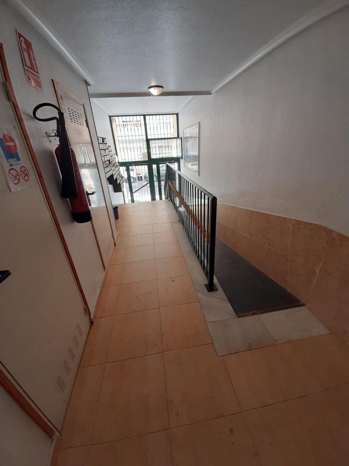 Apartment in Torrevieja, Alicante, Spain 2 bedrooms, 65 sq.m. No. 183838