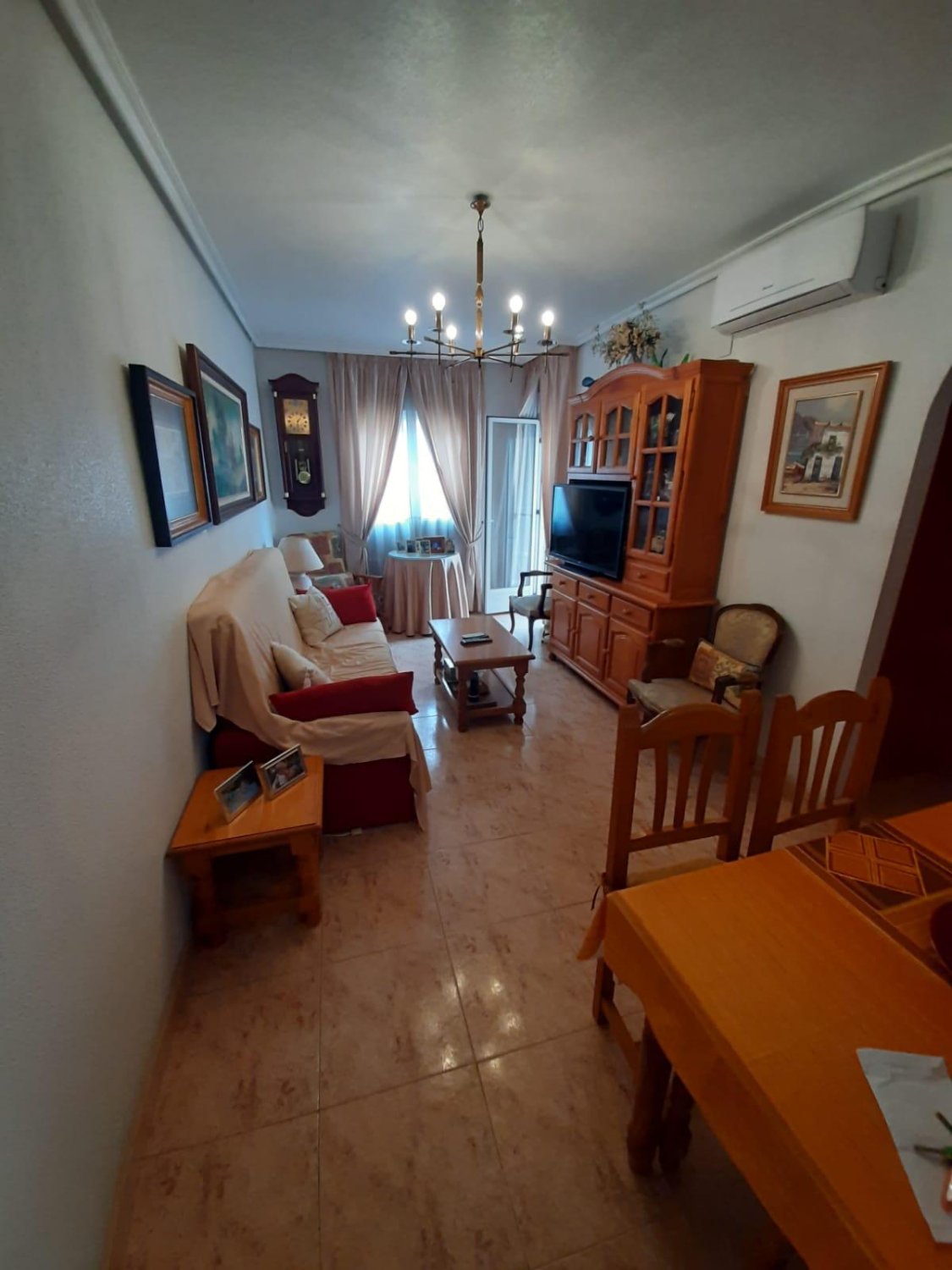 Lägenhet i Torrevieja, Alicante, Spanien 2 sovrum, 1 kvm. Nr. 183833
