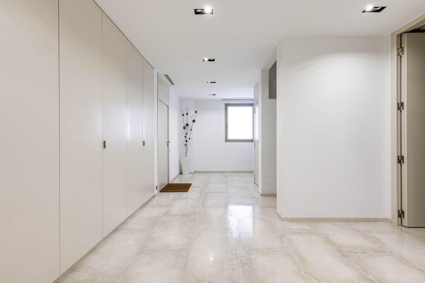 Hus i Barcelona, Spanien 7 sovrum, 900 kvm. Nr. 96530