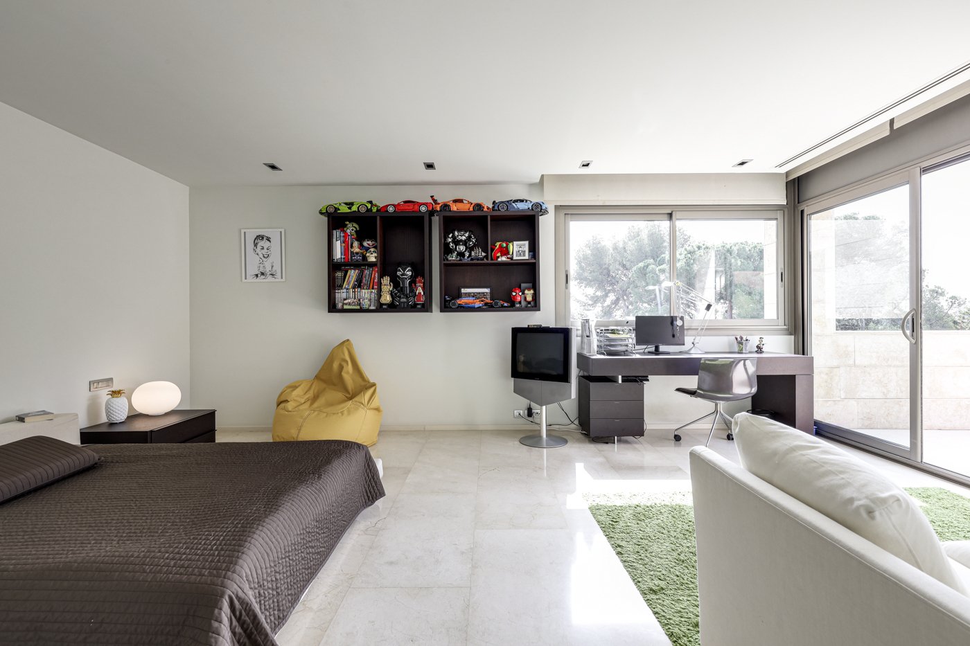 Hus i Barcelona, Spanien 7 sovrum, 900 kvm. Nr. 96530