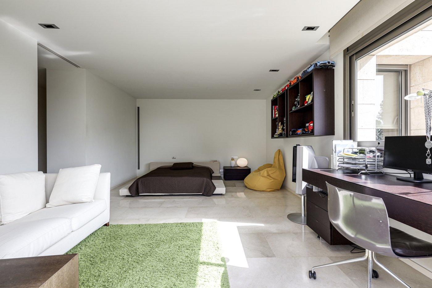 Hus i Barcelona, Spanien 7 sovrum, 900 kvm. Nr. 96530