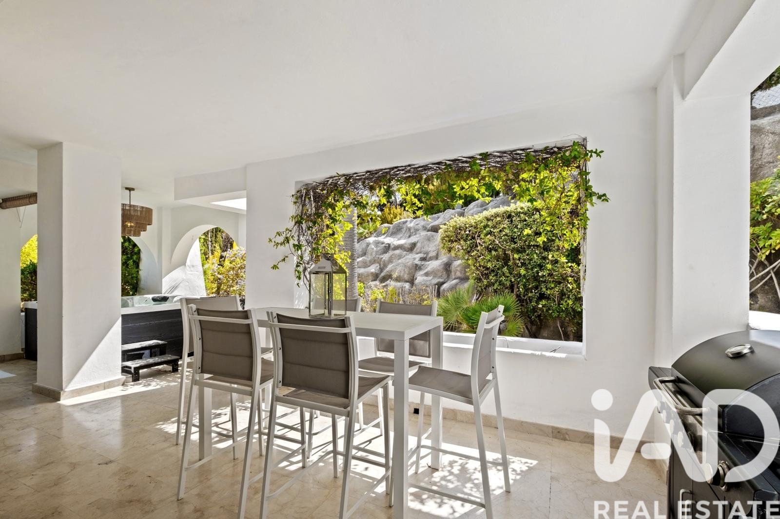 Huoneisto Marbella, Malaga, Espanja 1 makuuhuone, 248 m2 No. 172866