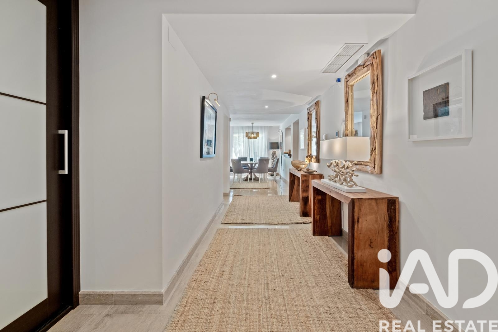 Huoneisto Marbella, Malaga, Espanja 1 makuuhuone, 248 m2 No. 172866