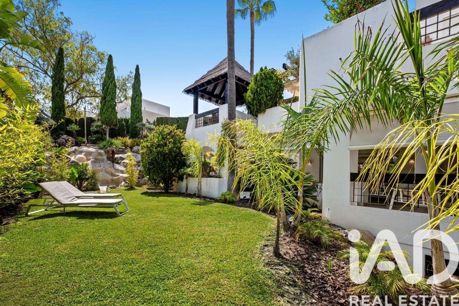 Huoneisto Marbella, Malaga, Espanja 1 makuuhuone, 248 m2 No. 172866
