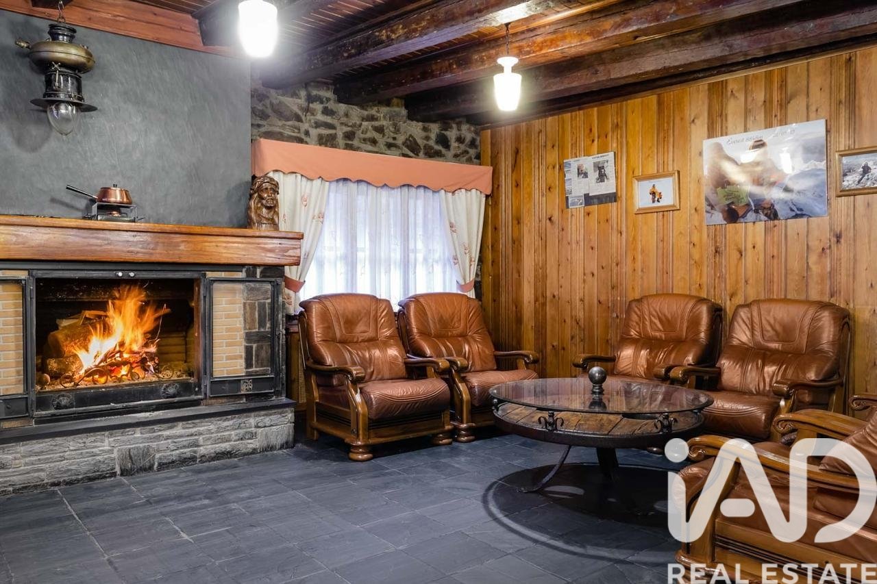 Propiedad comercial en Lérida, España 4716 m2 No. 152570